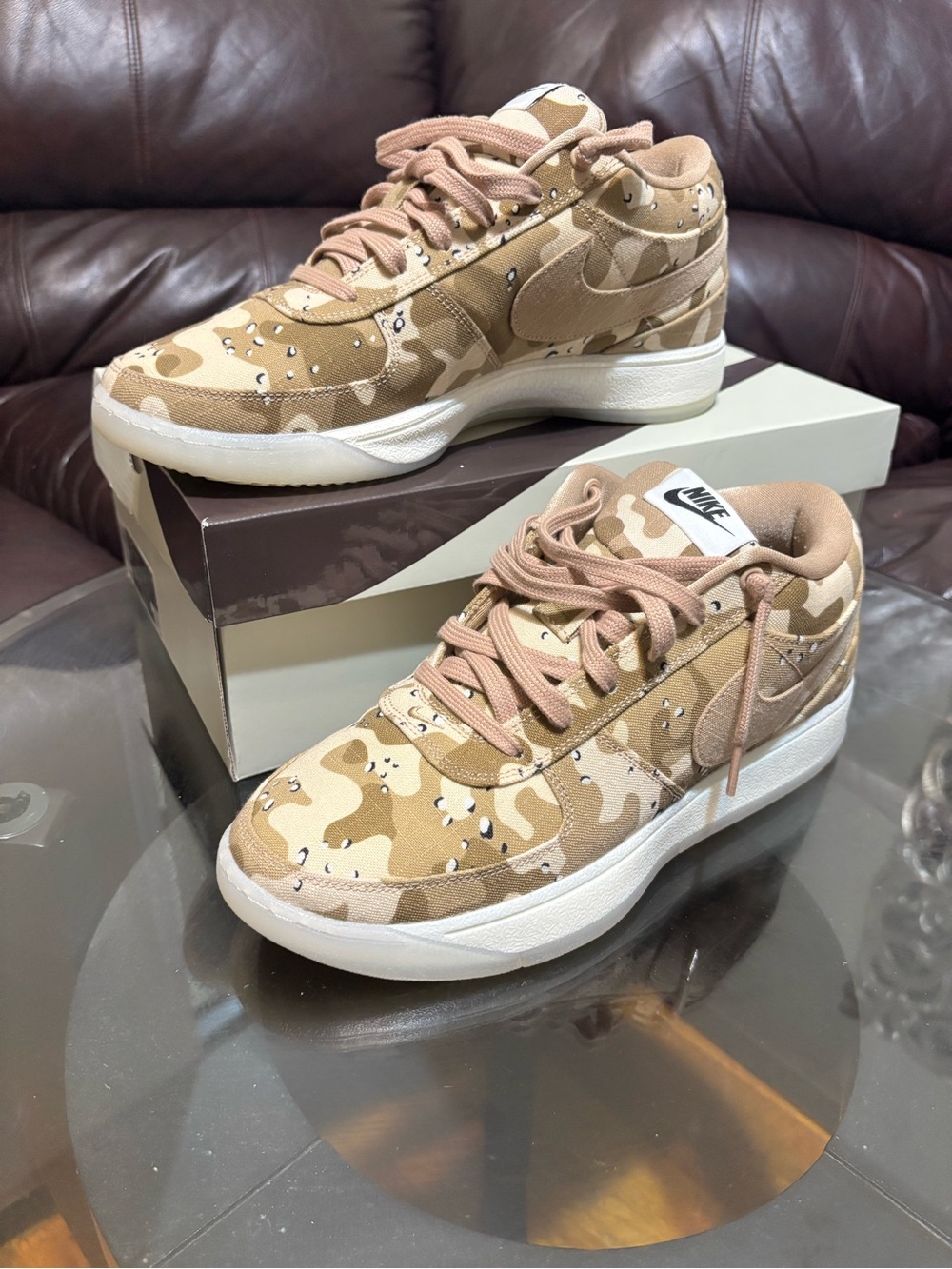 Nike D Book 1